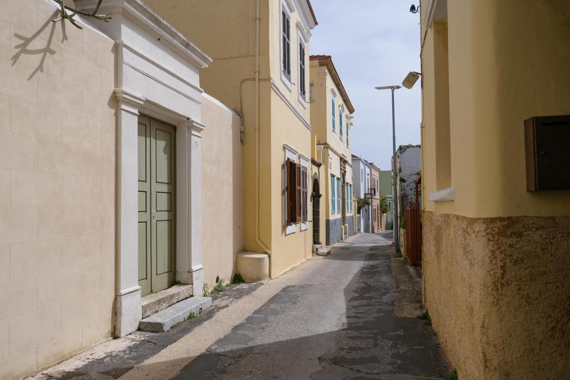 شقة Archontiko Pataka Rhodes City المظهر الخارجي الصورة